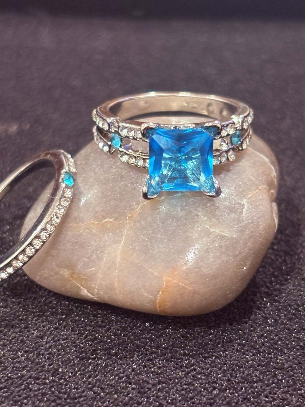 Blue Princess Cut Ring - Picture 2 of 6